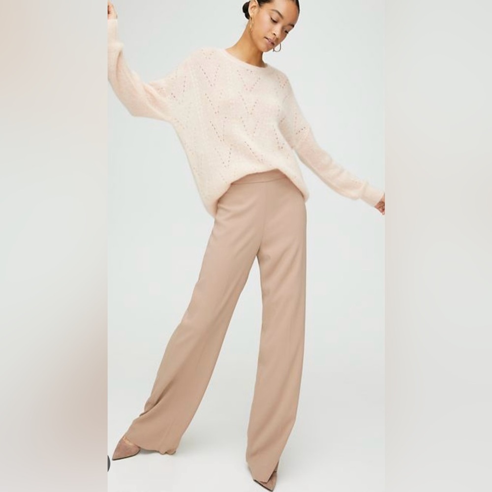 Aritzia Babaton Lincoln Pants in Sierra Beige in Size 8 Long